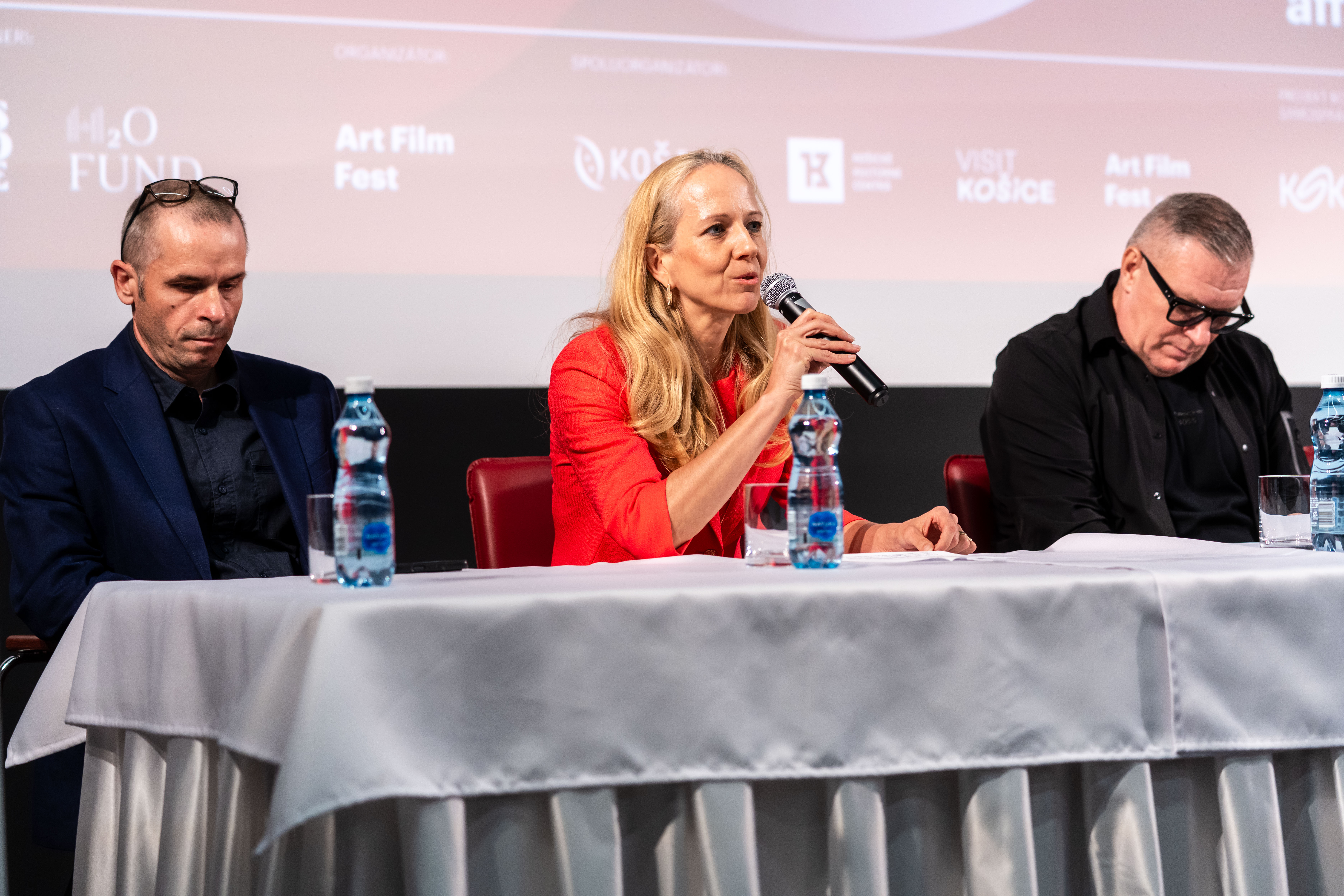 Tlacova konferencia - Medzinarodneho filmoveho festivalu ART FILM -1-9